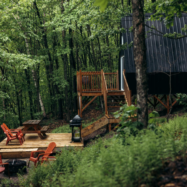 Glamping écologique à Station Chêne Rouge.